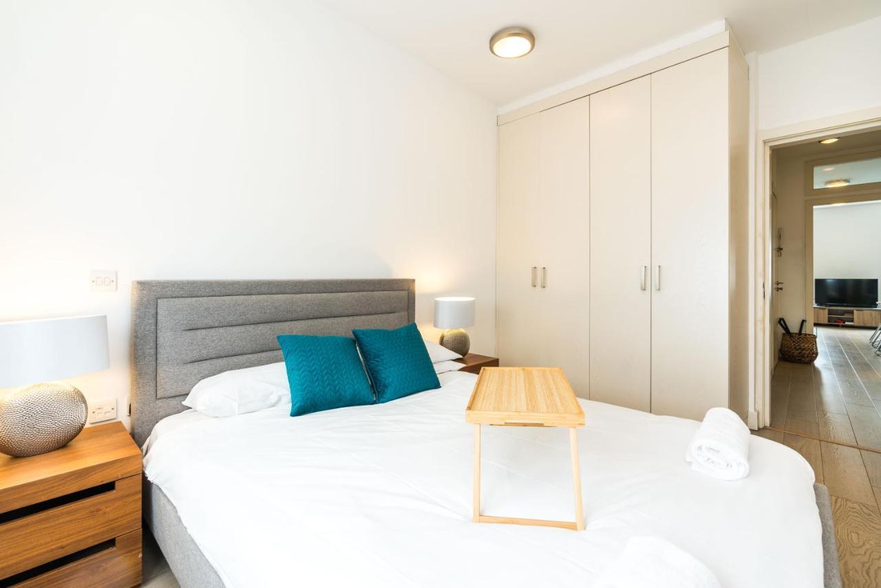 Spacious 2 Bedroom / Earls Court / Kensington Londra Dış mekan fotoğraf