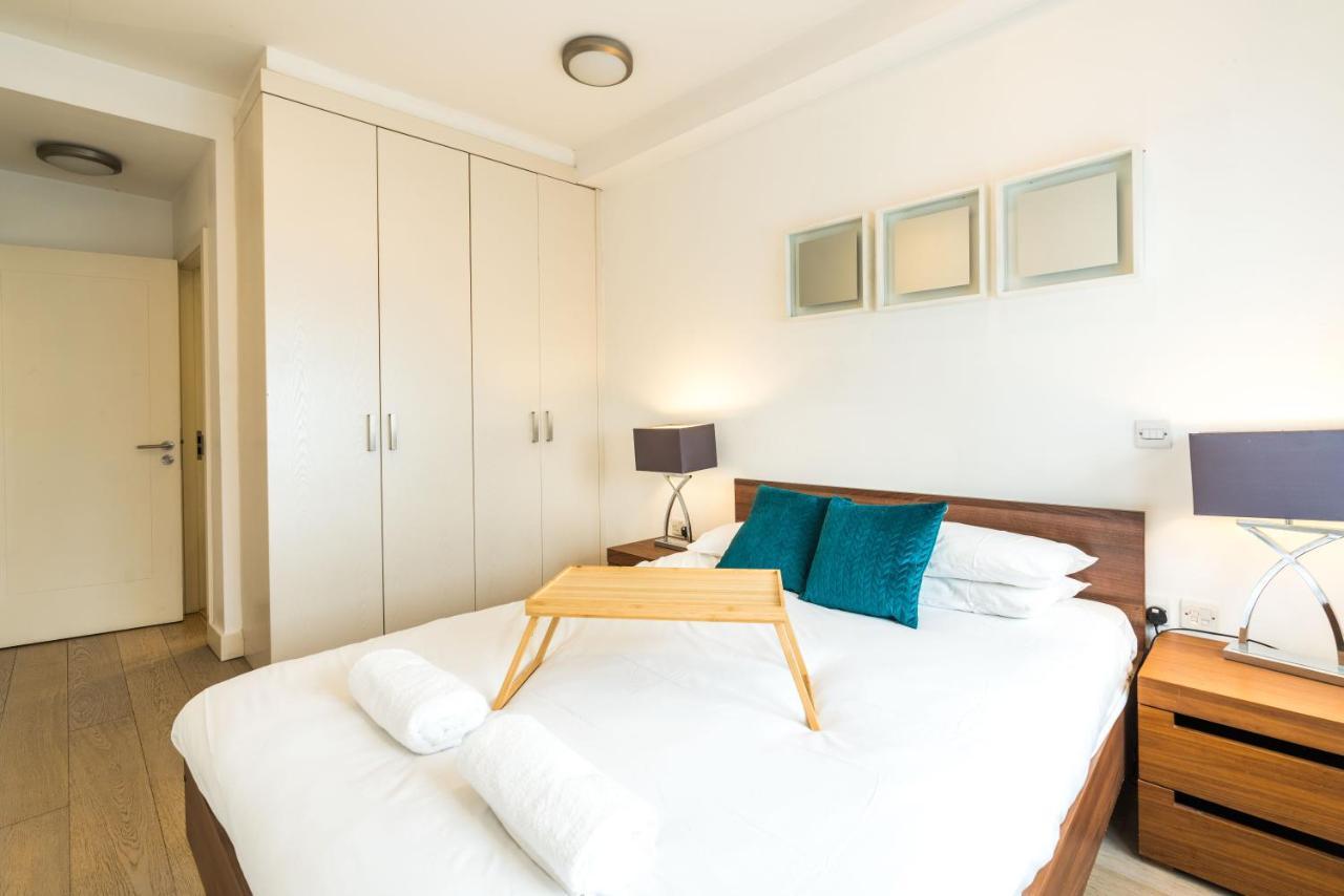 Spacious 2 Bedroom / Earls Court / Kensington Londra Dış mekan fotoğraf
